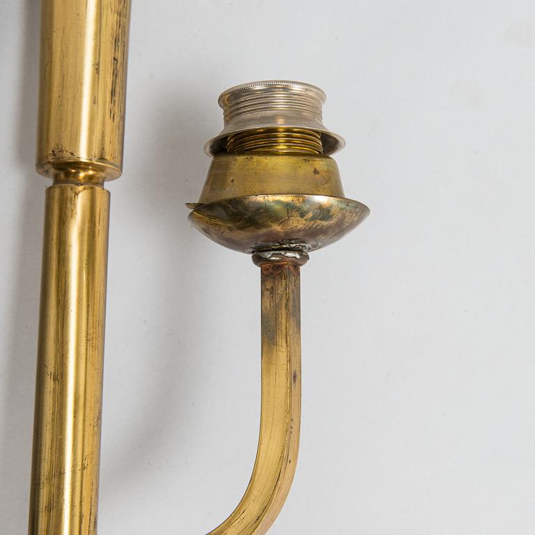 Paavo Tynell, a pair of 1940's wall lights for Taito.