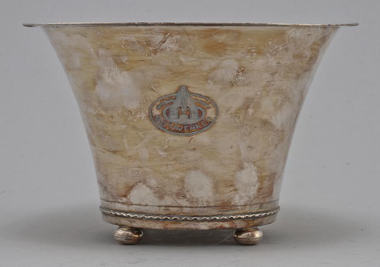 SKÅL, silver, GAB, Stockholm, 1933. Vikt 428 g.