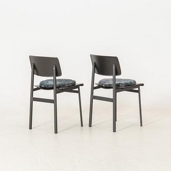 Thomas Bentzen, Stolar 4 st "Loft Chair" Muuto samtida, med dynor från Shepherd of Sweden.
