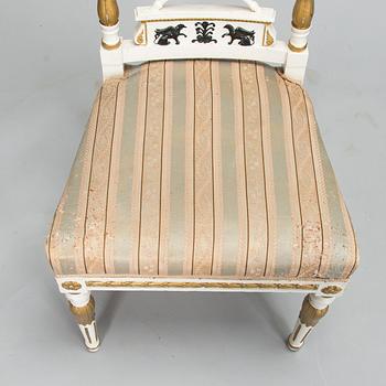 Soffa och fyra stolar, sengustaviansk stil, 1900-talets början.