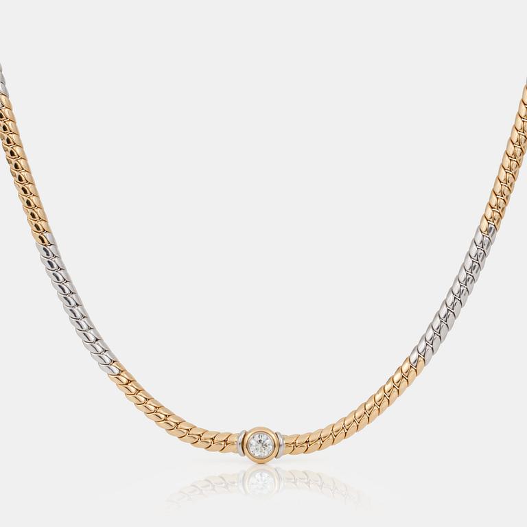 A circa 2.35 ct brilliant-cut diamond necklace.