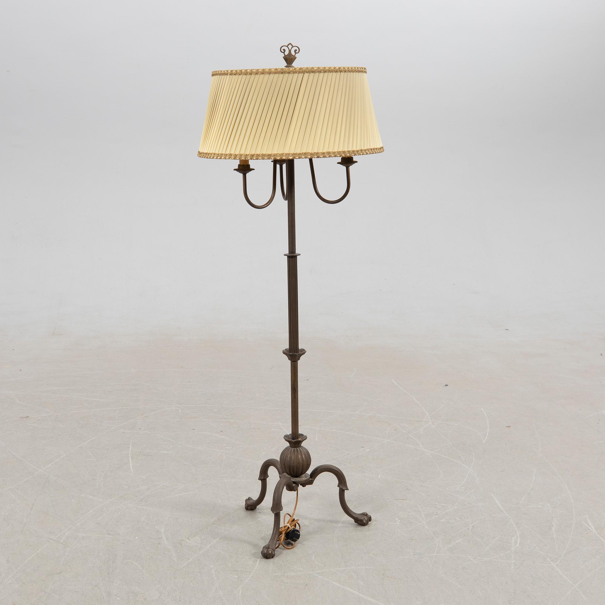 Floor lamp, first half of the 20th century.