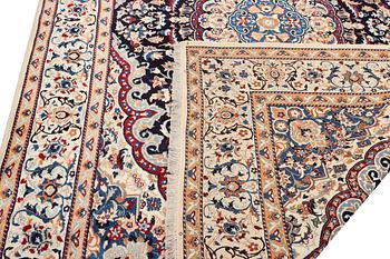 Matta, Nain, part silk, ca 302 x 204 cm.