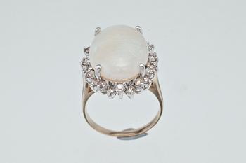 AN OPAL RING.