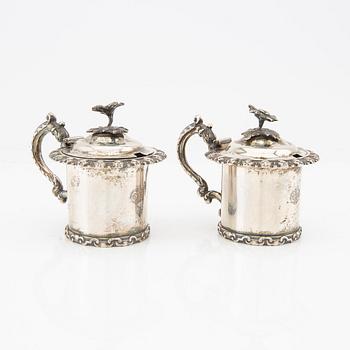 Wilhelm Zethelius senapskannor ett par silver Stockholm 1846.