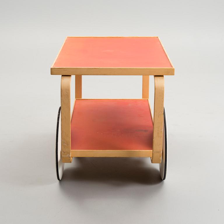 ALVAR AALTO, TEA TROLLEY 901. Designed in 1936-37. 1960s.