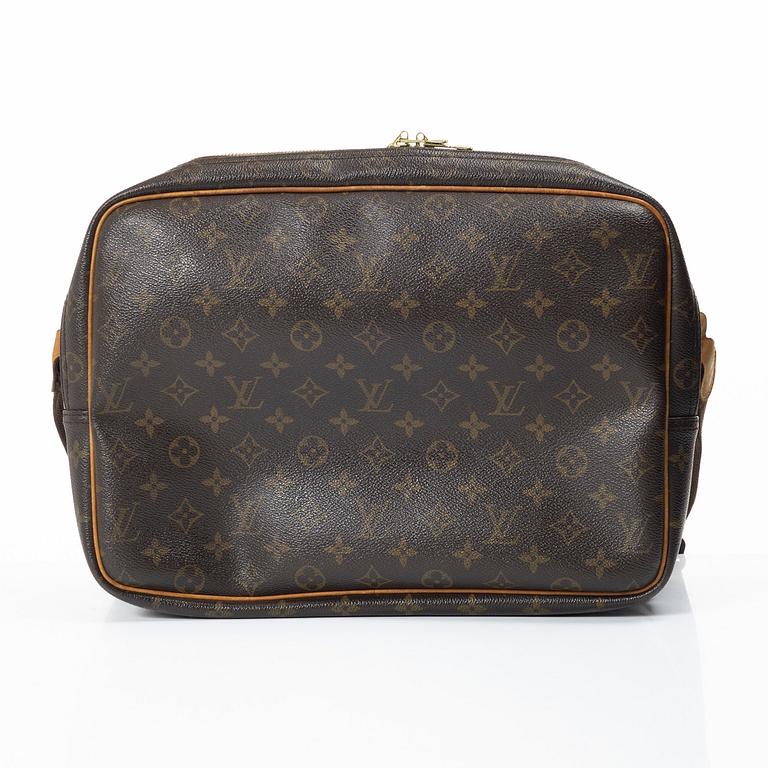 Louis Vuitton, a 'Reporter MM' cross body bag, 2001.