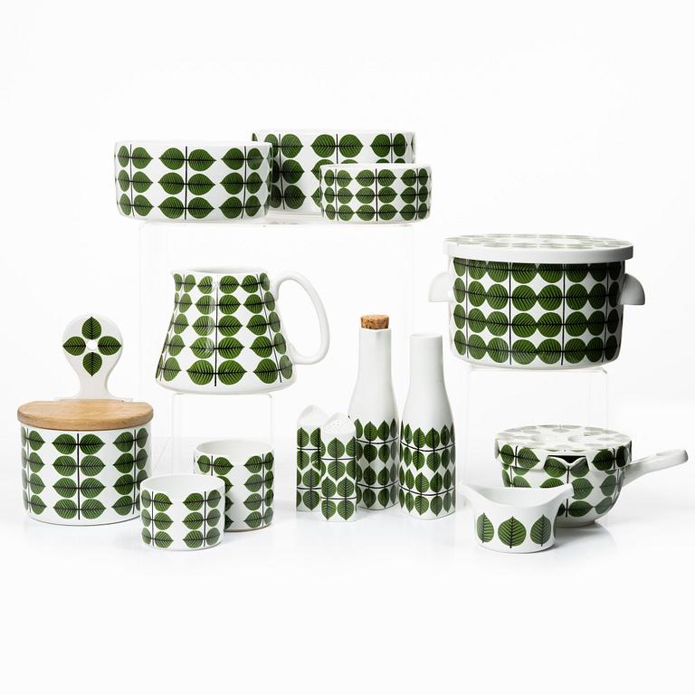 Stig Lindberg, A 91 piece 'Berså' dinner service, bone china and earthenware, Gustavsberg, 1960s/70s.