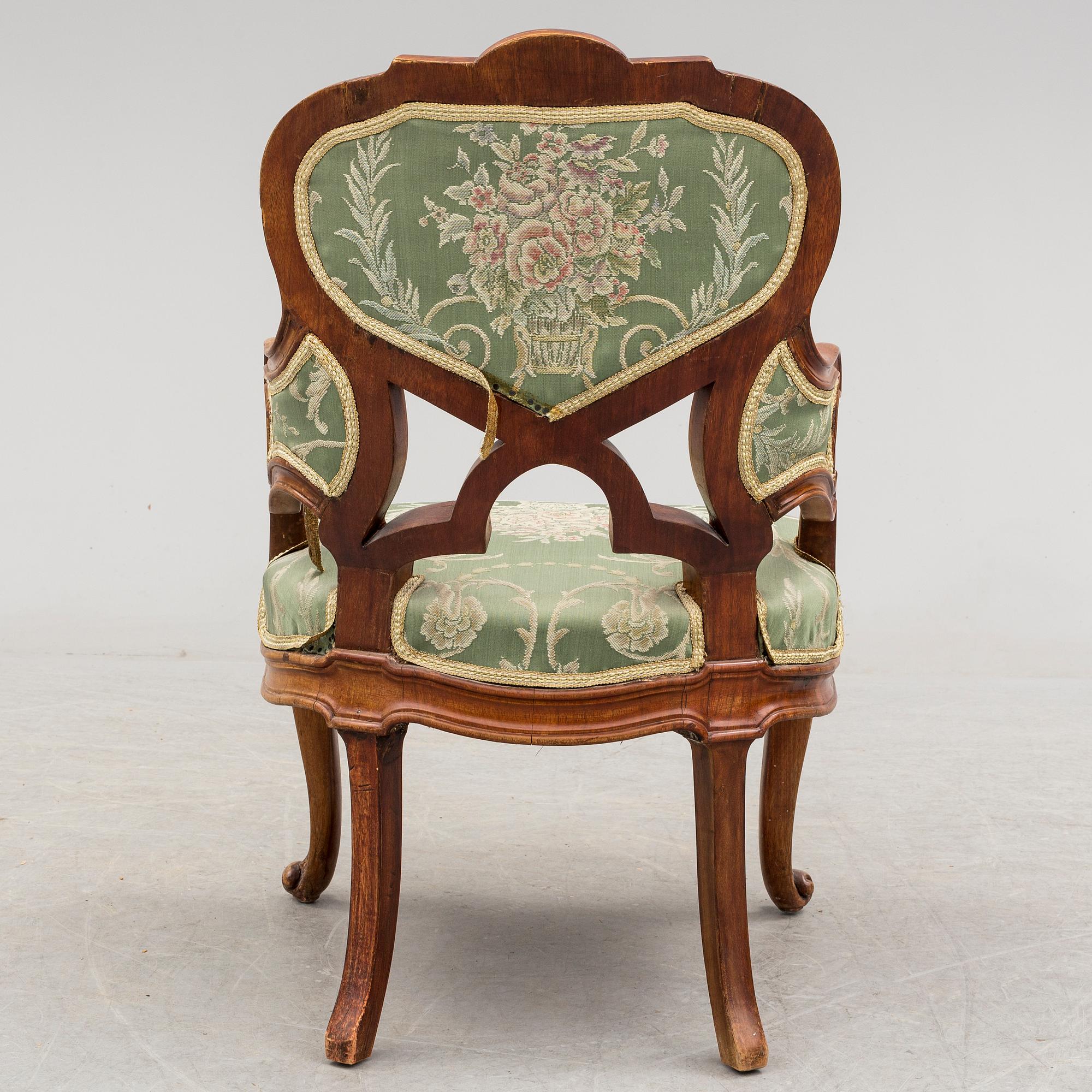 KARMSTOL, Nyrokoko, 1800-talets slut.