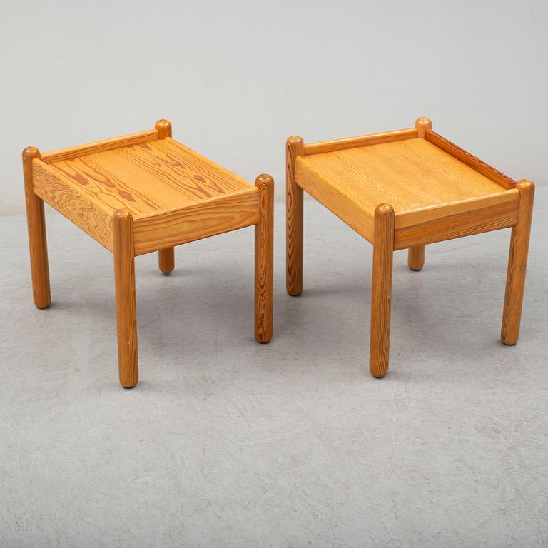 SIDOBORD, ett par, furu, troligen 1960 / 70-tal.