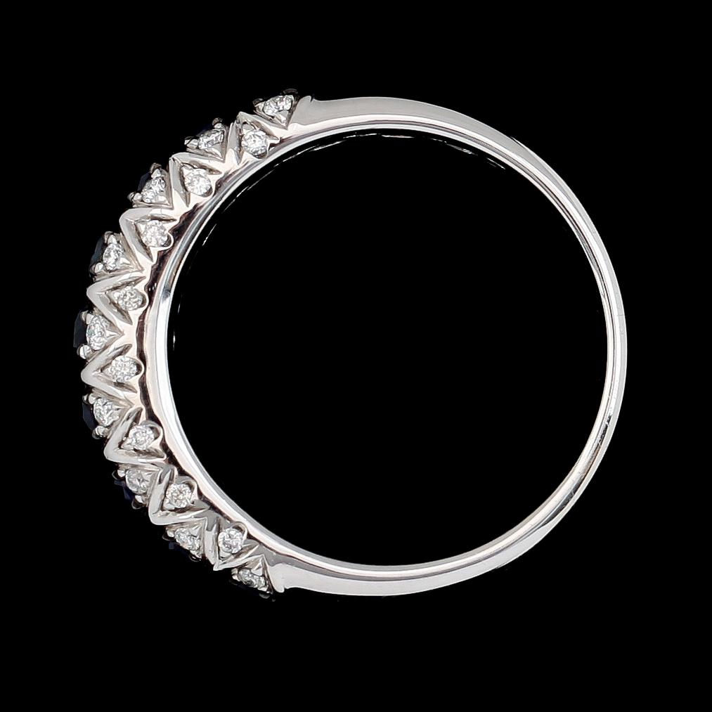 RING, 14K vitguld, blå safirer och diamanter 0.25 ct.