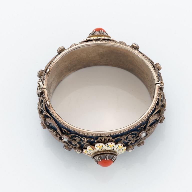 Silver, pearl and coral bangle.