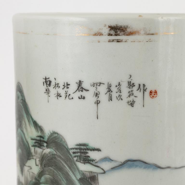 Two porcelain brush pots, China, 20th century.