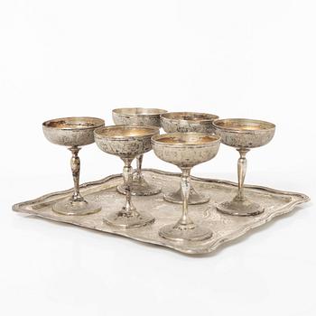 Cocktailglas, 6 st, samt bricka, silver, Iran, 1900-tal.