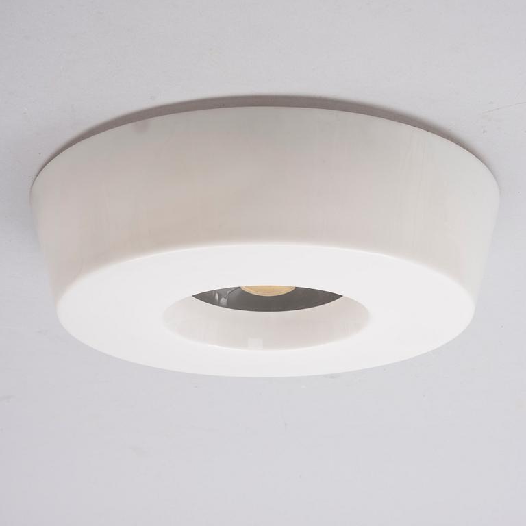 TAKPLAFOND, "Plafond" Yki Nummi 1900-talets slut.