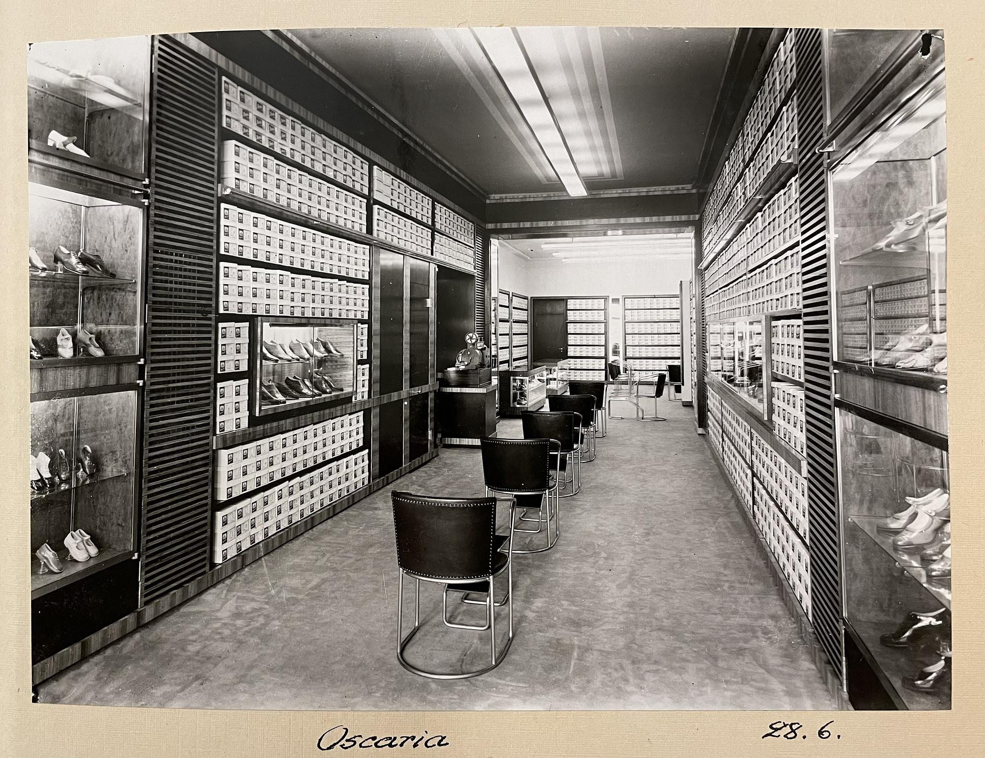 Axel Einar Hjorth, a rare pair of armchairs, Nordiska Kompaniet, 1930.