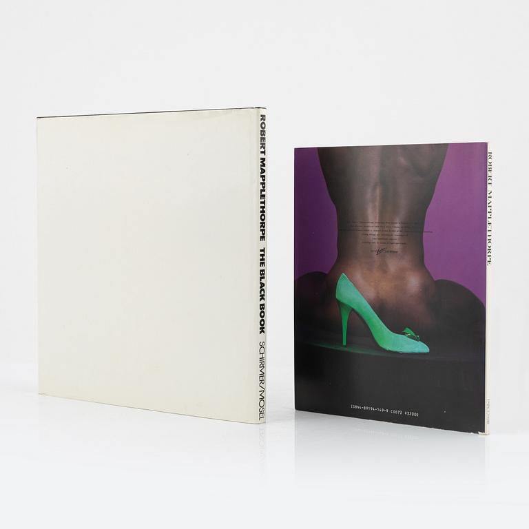 Robert Mapplethorpe, 2 photobooks.