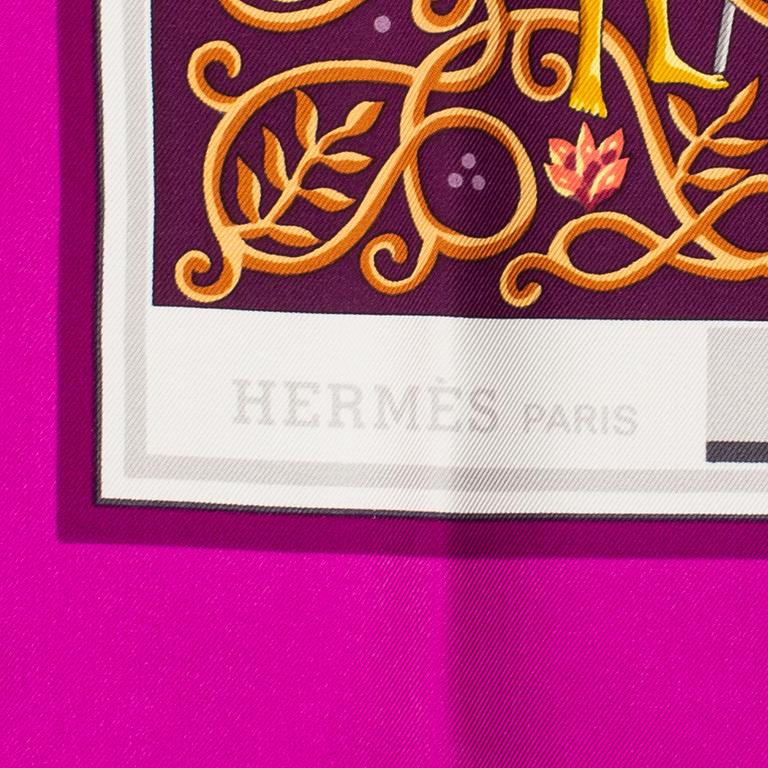 HERMÈS, scarf, "www.hermes.com".