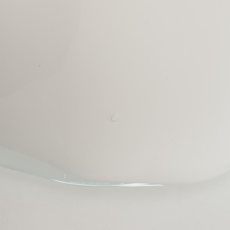 Alvar Aalto, a 3031 glass vase, signed Alvar Aalto - 3031.