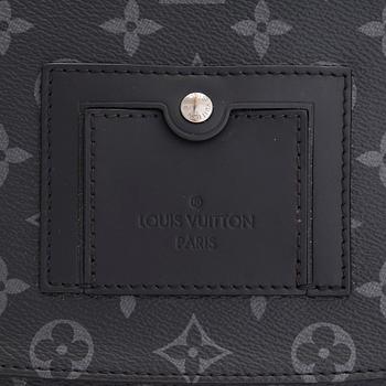 Louis Vuitton, a Monogram Eclipse 'Messenger Voyager PM' bag.
