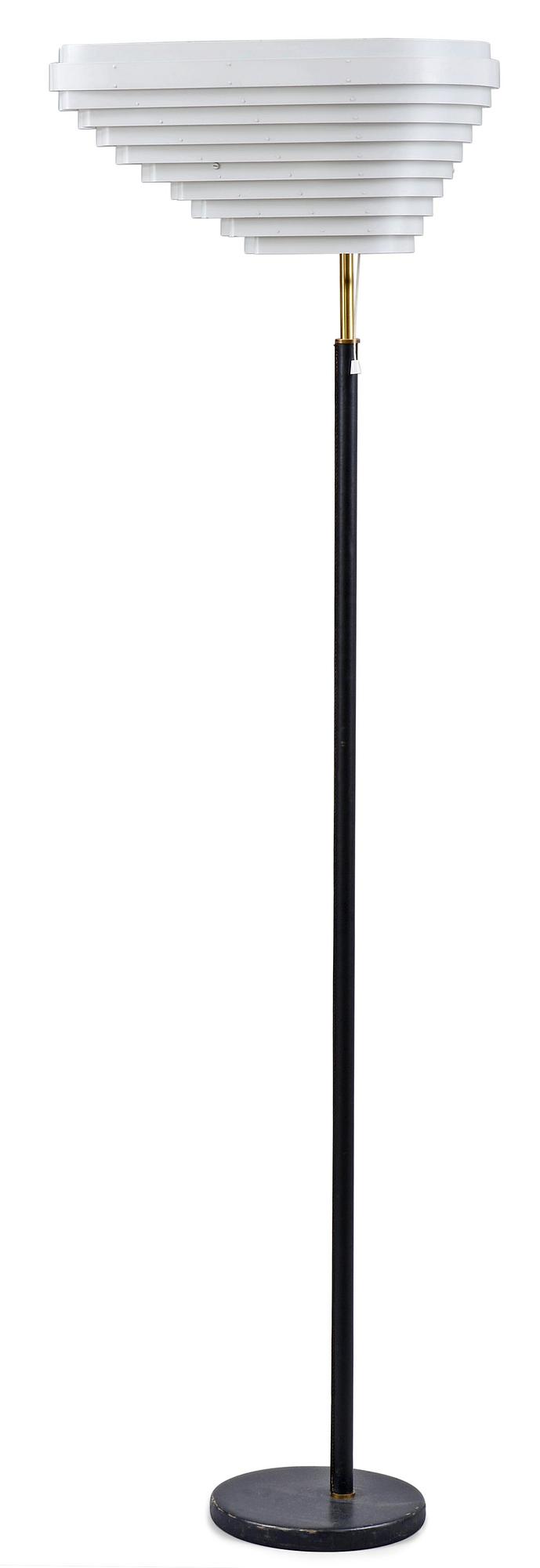 Alvar Aalto, JALKALAMPPU A805.