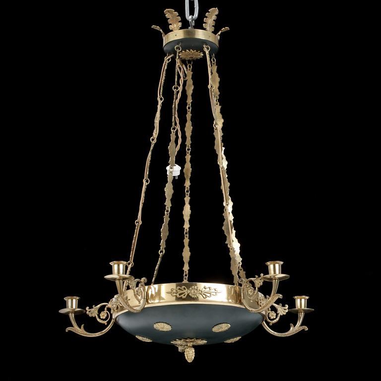 TAKAMPEL, mässing, empirestil, 1900-talets andra hälft. Höjd ca 72 cm.