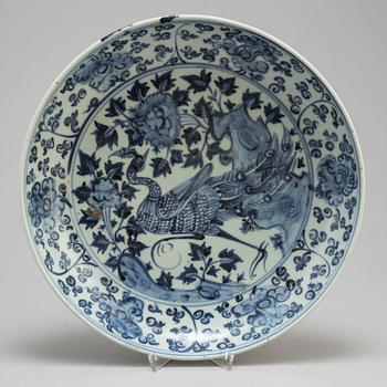 A large blue and white dish, Ming dynasty (1368-1644).