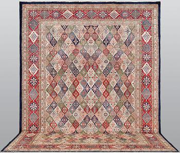 Carpet, Saruk, 363 x 268 cm.