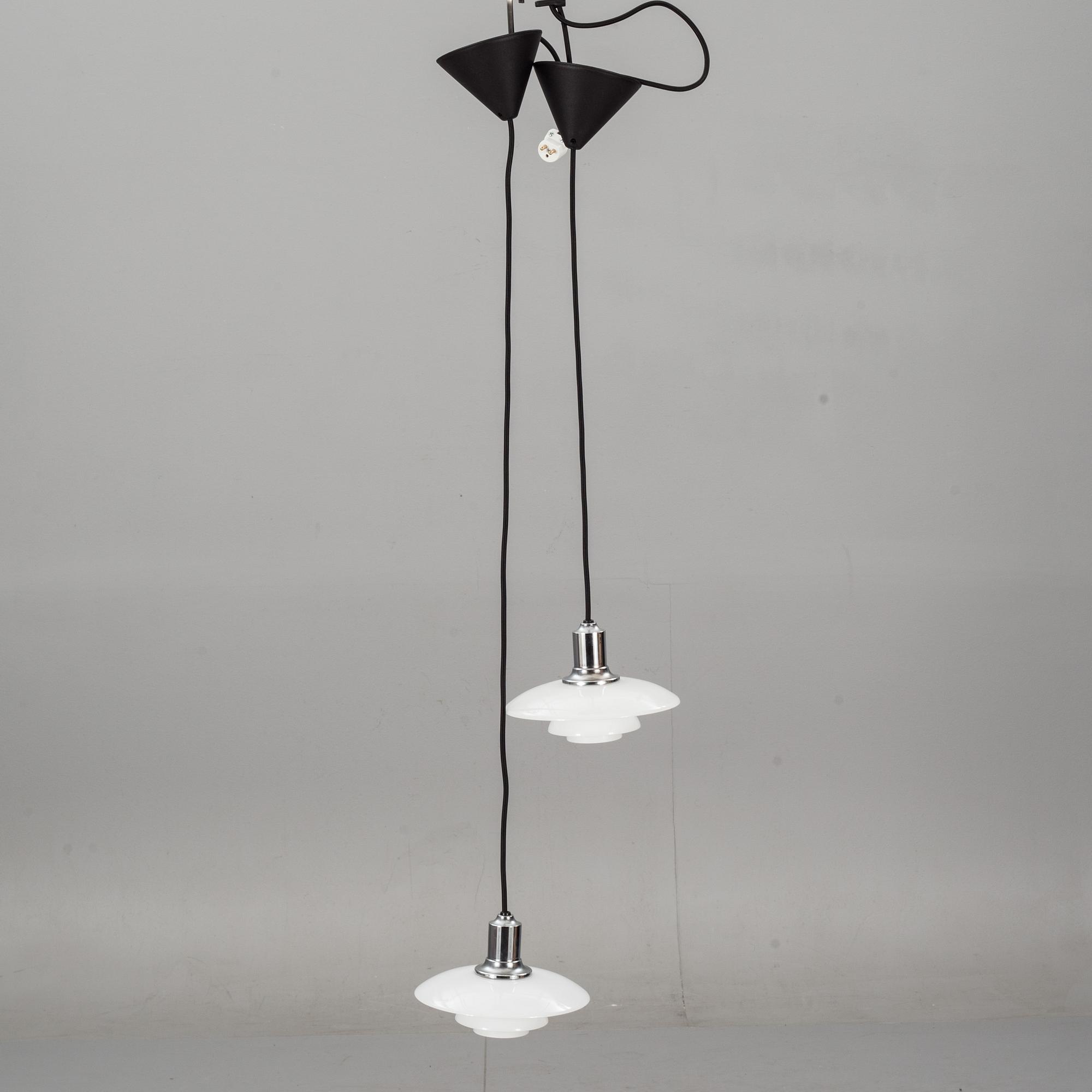 TAKLAMPOR, ett par, "PH 2/1". Poul Henningsen.
