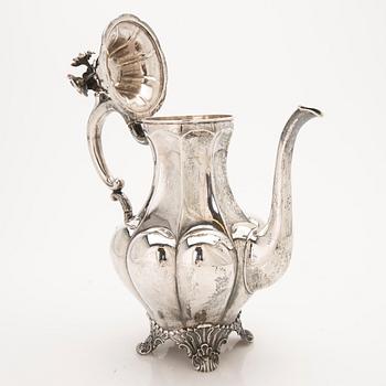Coffee pot, silver, Dufva AG, Stockholm, 1918.