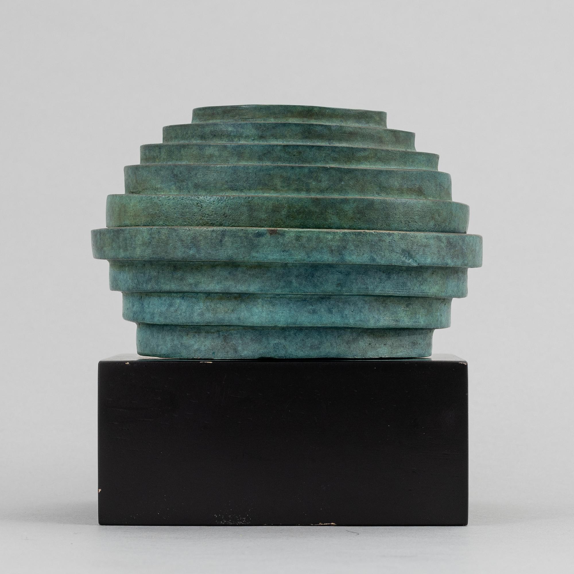 Bo Andersson, skulptur, signerad. Total höjd 12 cm (inkl bas).