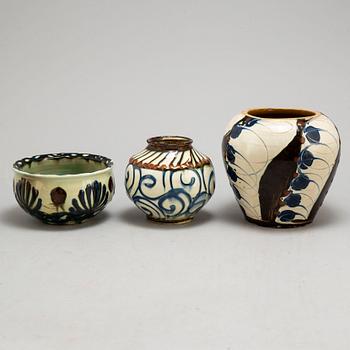 HERMAN AUGUST KÄHLER, eight vases and bowls, ceramics, Denmark, early 20th century.