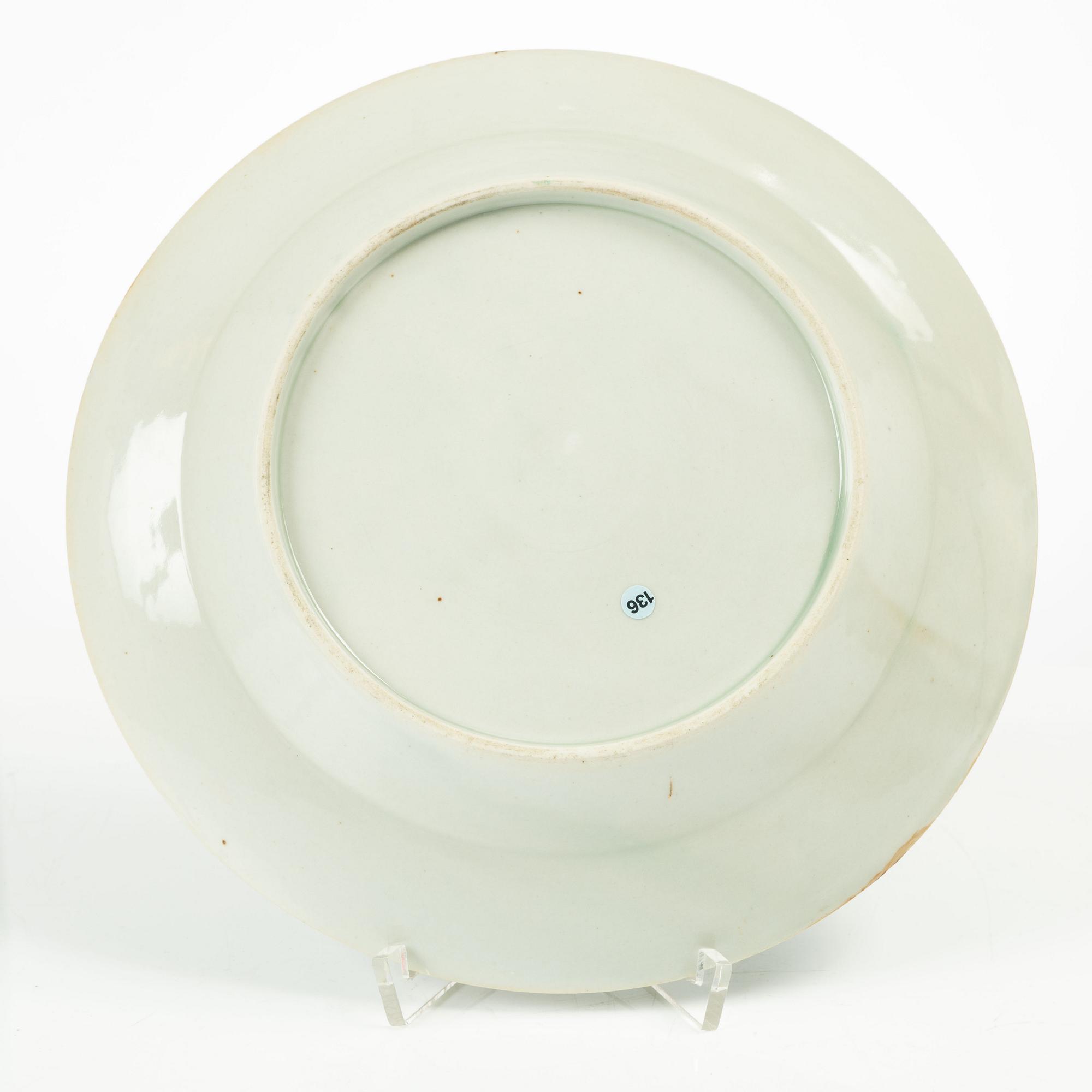 Tallrik, porslin, Kina, Qingdynastin, Kangxi (1662-1722).