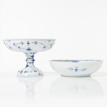 Royal Copenhagen, dinner and coffee service, 81 pcs, Blue Fluted, Full and Half Lace.