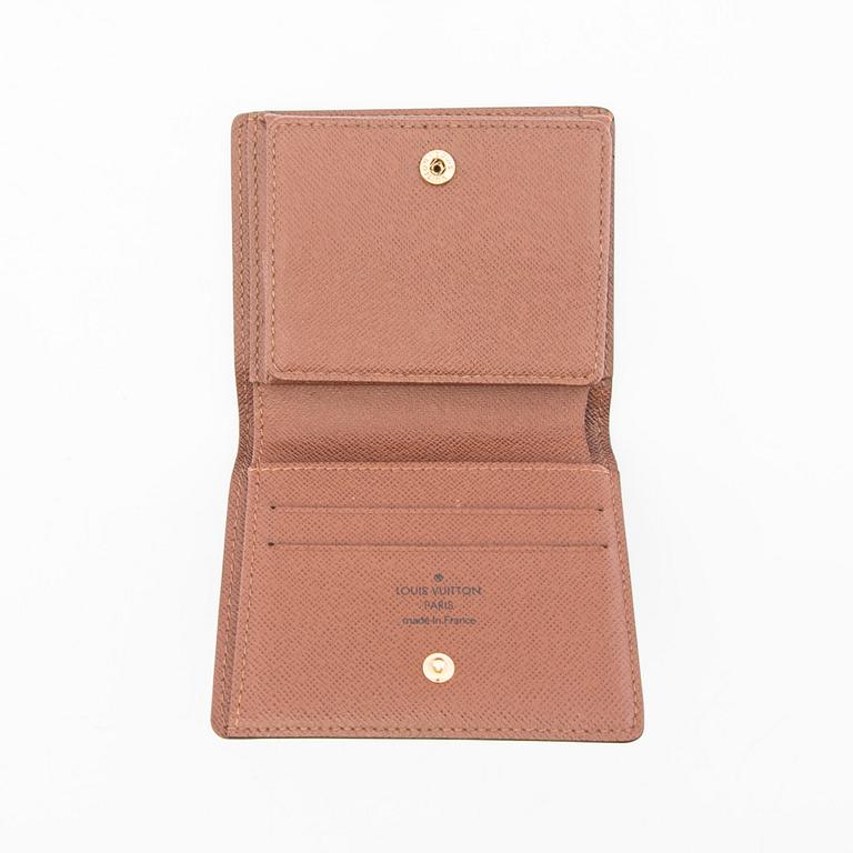 Louis Vuitton, wallet.