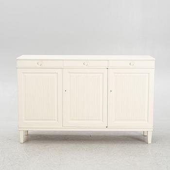 Carl Malmsten, sideboard, "Herrgården", Bodafors, 1961.