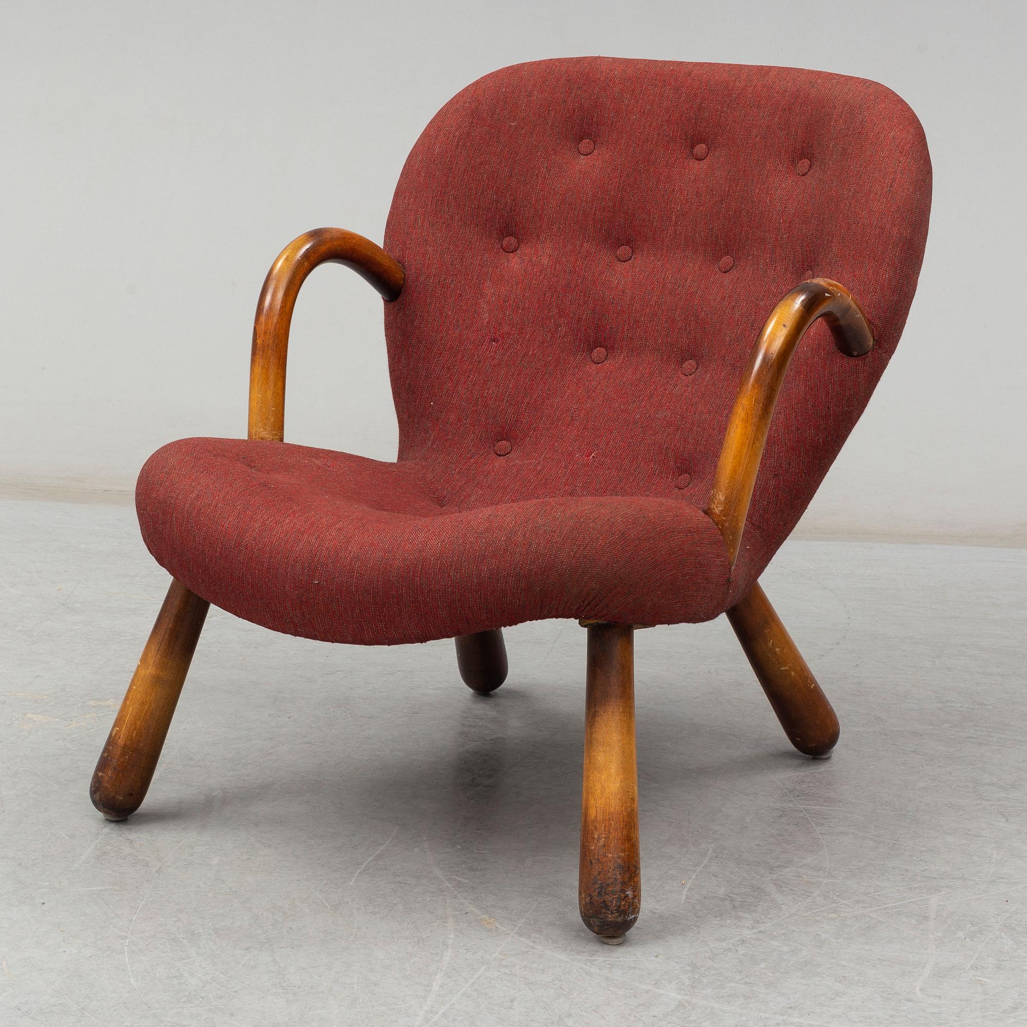 A mid 20th cenutry "Clam Chair" / "Muslinge", attributed to Philip Arctander.