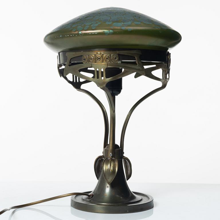 Jugend/Art Nouveau, Table lamp, early 20th century.