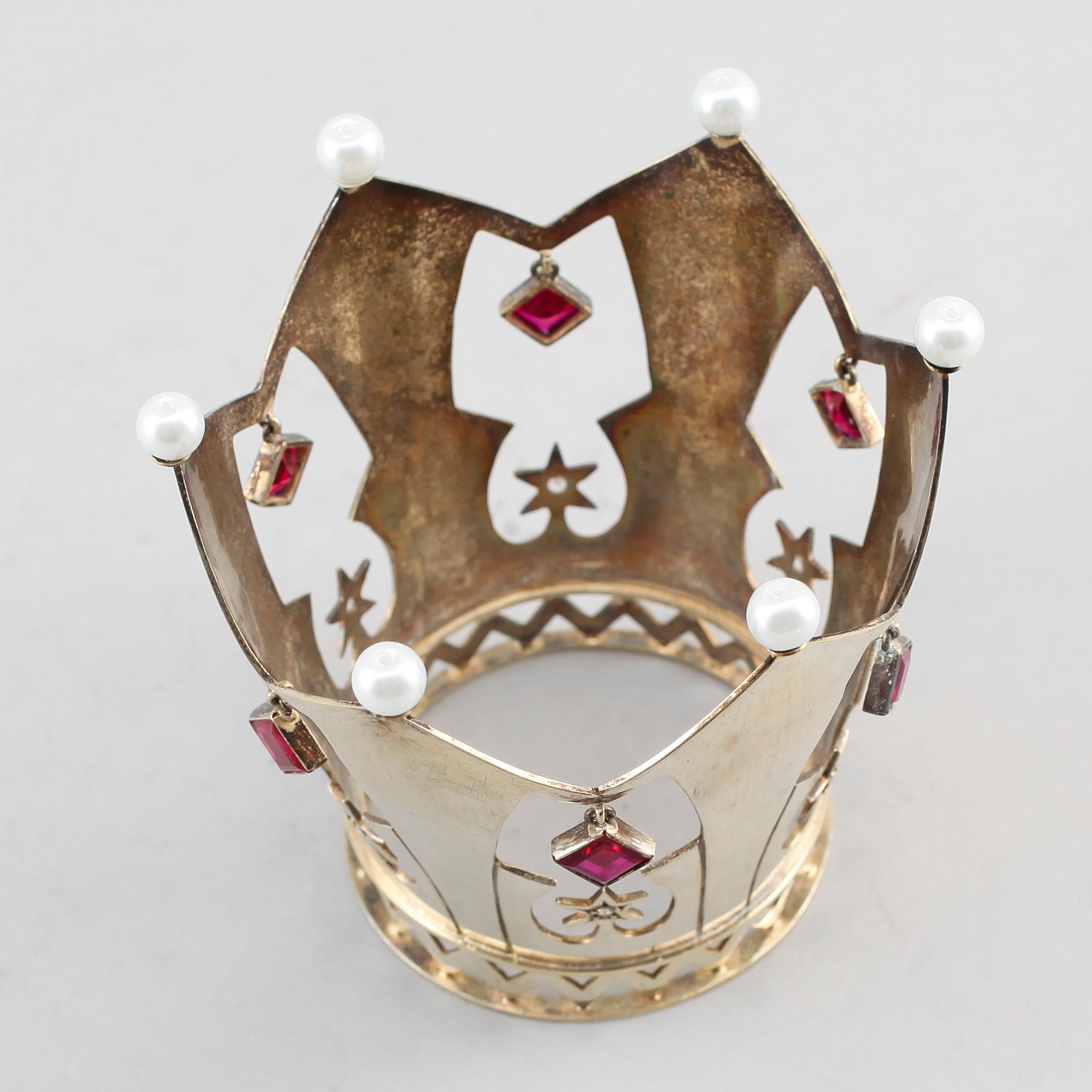 BRUDKRONA, förgyllt silver, Arne Adolfsson & Co, Malmö 1964. Vikt ca 143 gram.