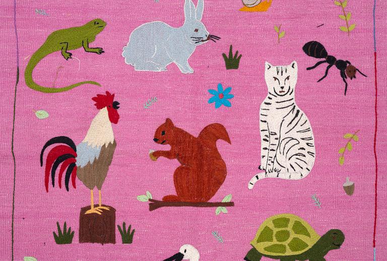 Matta, handbroderad Kelim, ca 184 x 123 cm.