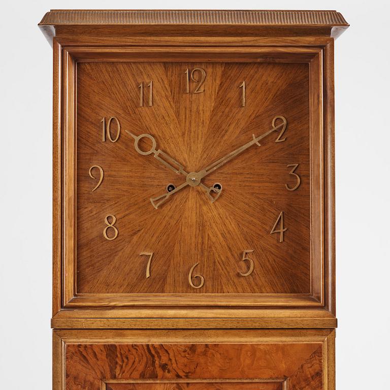 Nordiska Kompaniet, long-case clock, 1943.