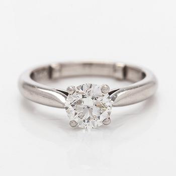 Sormus, briljanttihioitettu timantti 1,01 ct, platinaa.