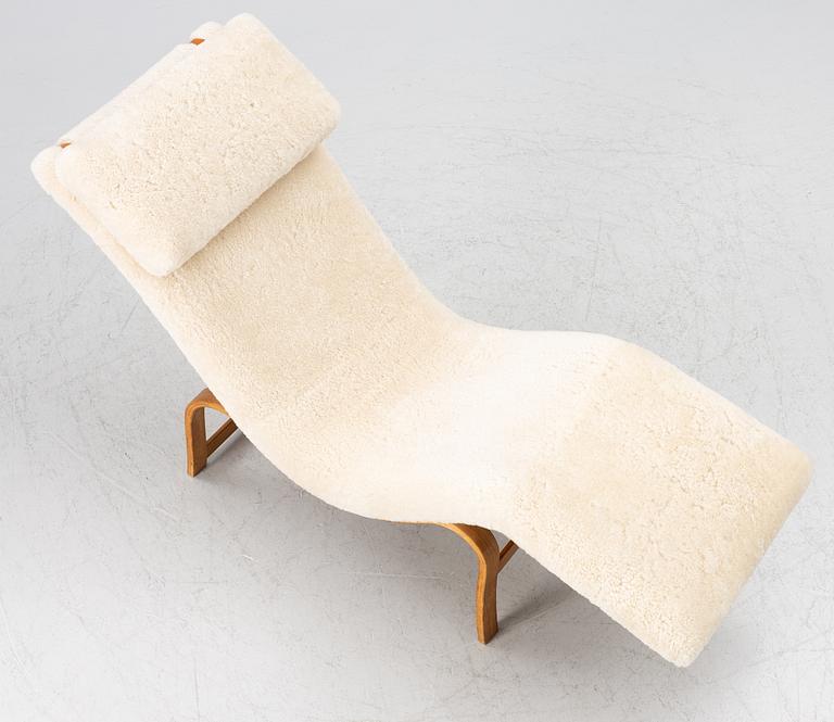 Bruno Mathsson, vilfåtölj, Firma Karl Mathsson, Värnamo, 1938.