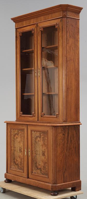 BOKSKÅP, nyrenässans, 1800-talets slut.