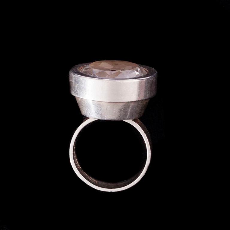 RING, sterlingsilver, bergskristall, Elis Kauppi, Kupittaan Kulta 1964.