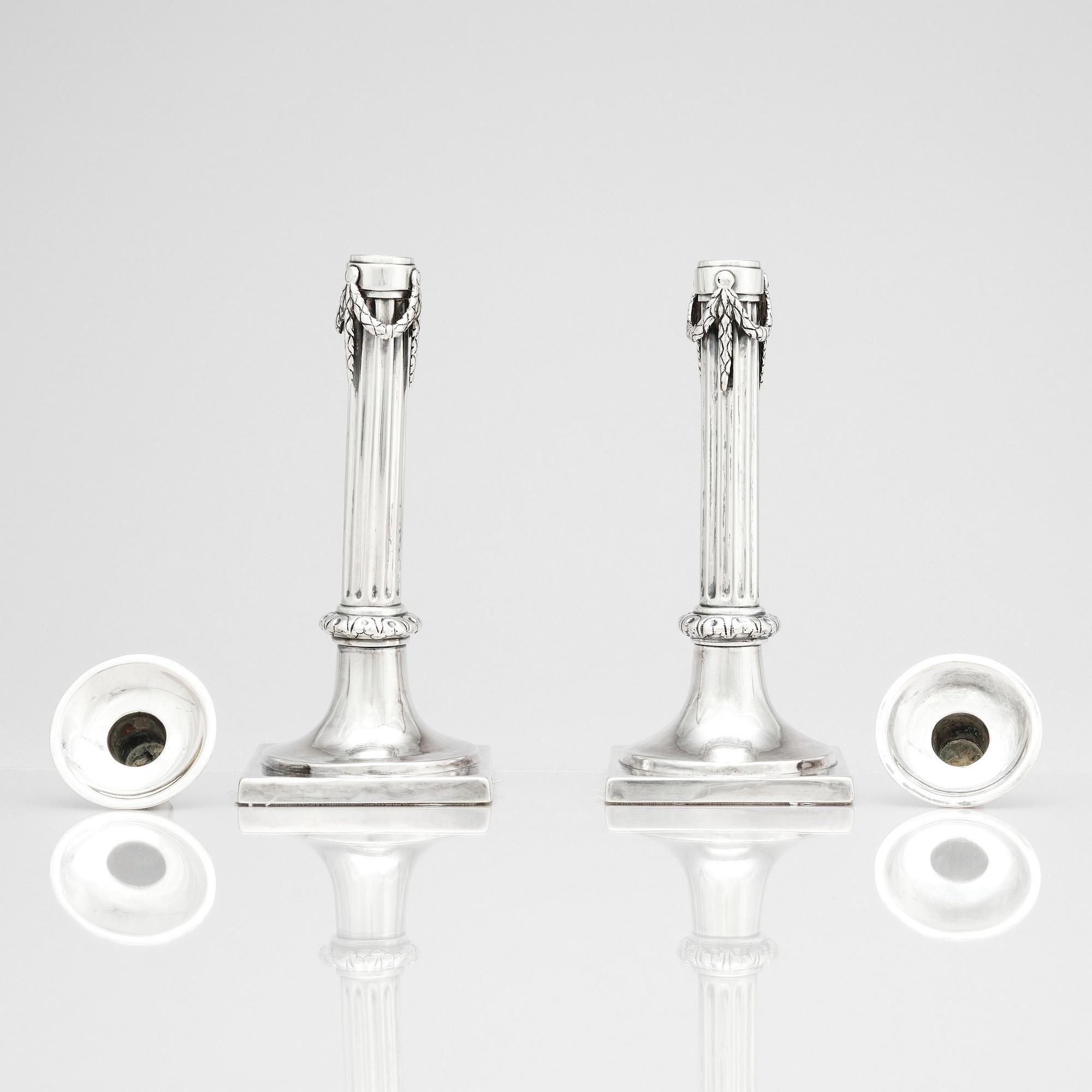 Johann Philipp Heckenauer, ljusstakar, ett par, silver, Augsburg 1787-1789.