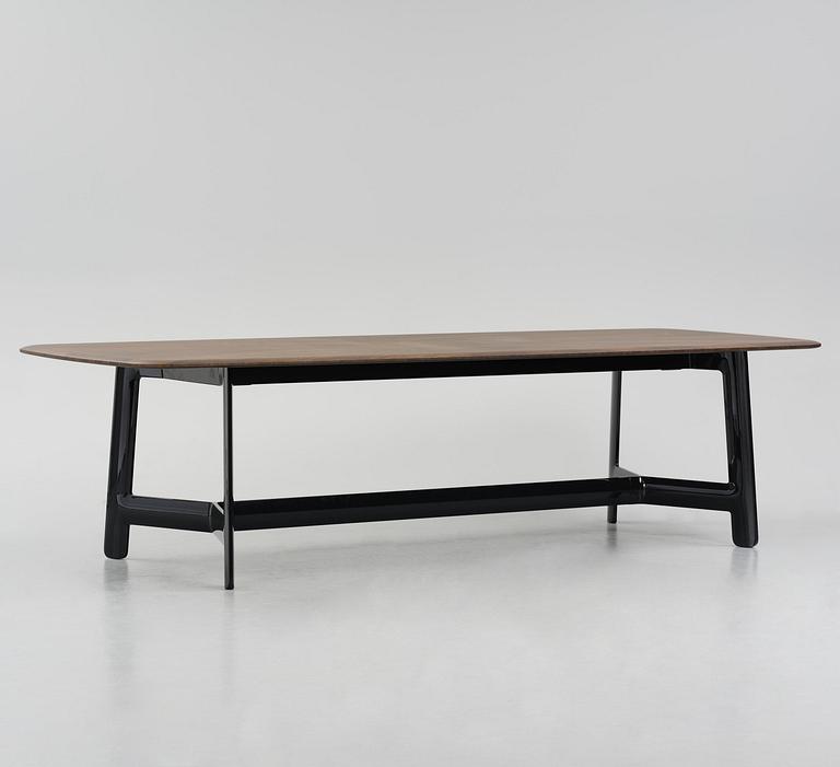 Antonio Citterio, an "Alex" dining table, B&B Italia, Italy, post 2017.