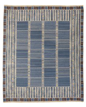 Barbro Nilsson, MATTO, "Salerno blå", flat weave, ca 331,5 x 273-275,5 cm, signed AB MMF BN.