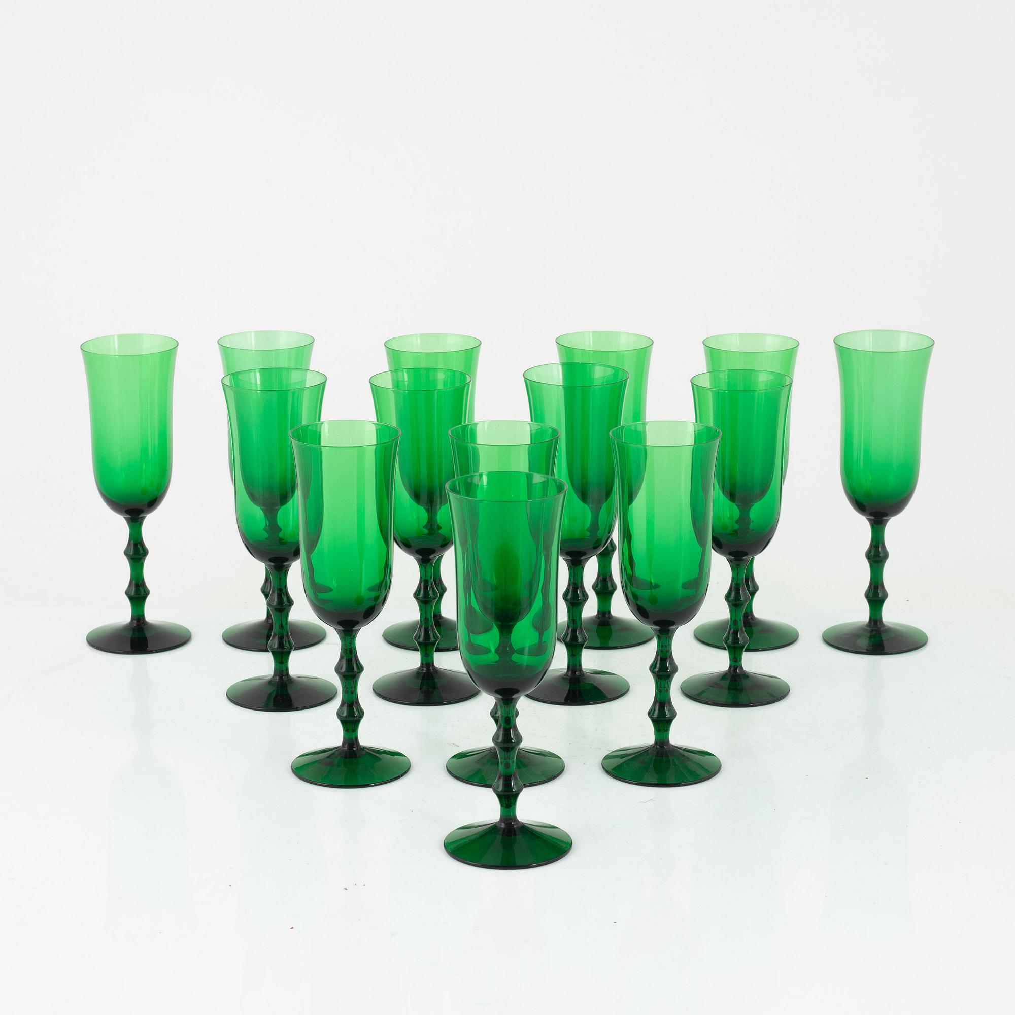 Simon Gate, a set of 14 champagne glasses, "Salut", Orrefors Sandvik, mid-20th century.