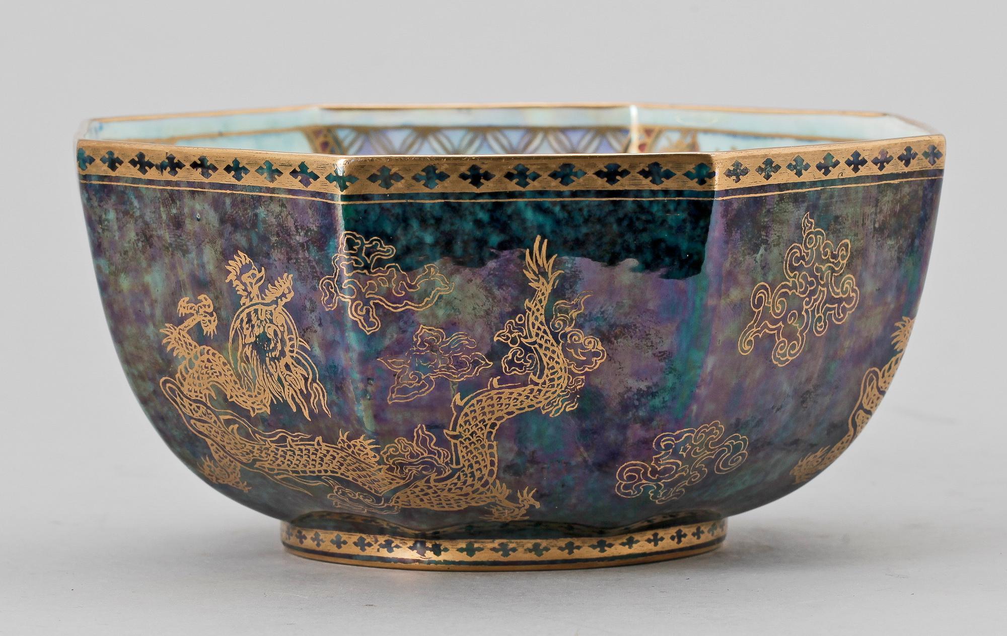 SKÅL, porslin, Wedgewood, England. 1900-talets början.
